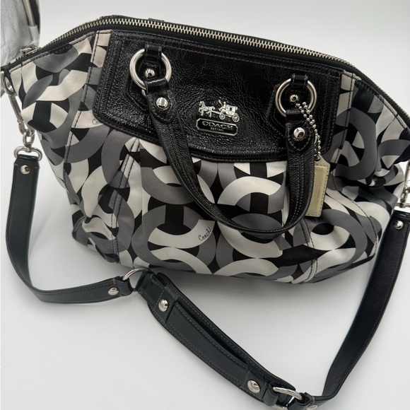 Coach Handbags - Coach Black and Gray Vintage Op-Art Women's Bag EUC